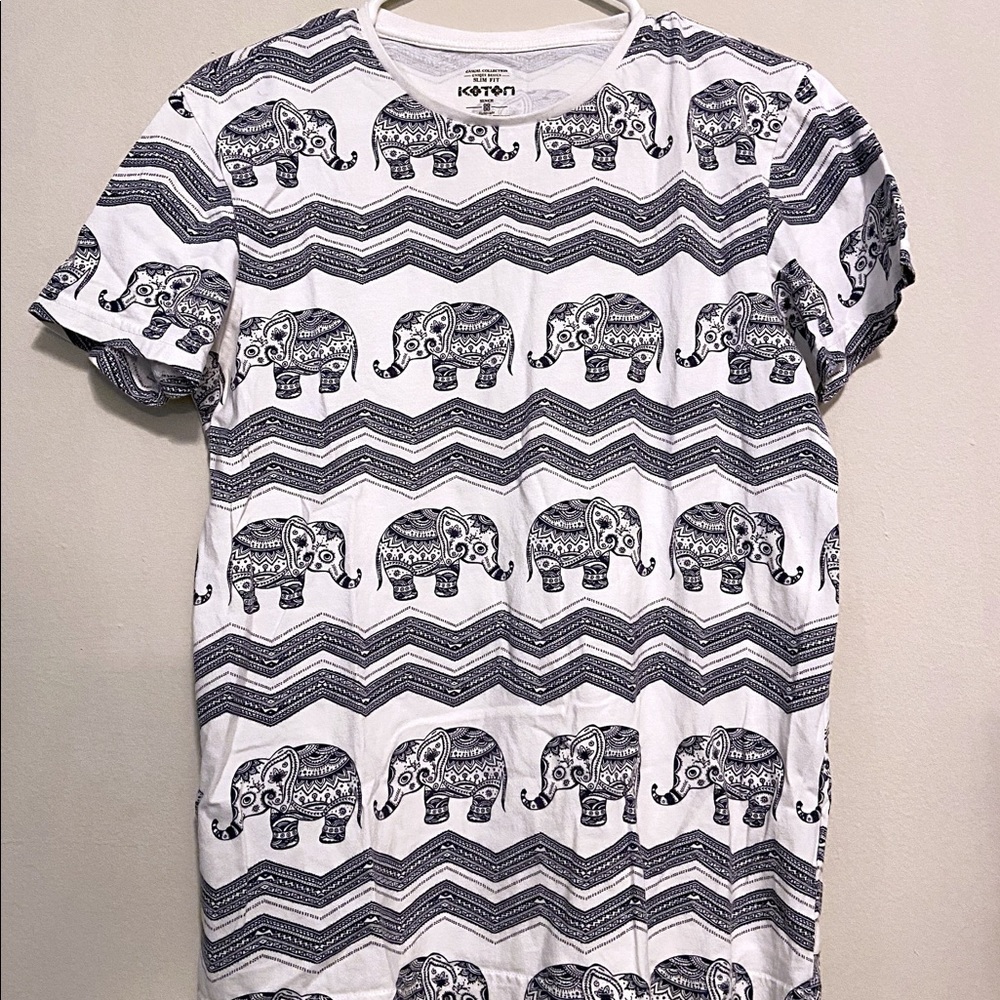 Elephant White/Navy shirt